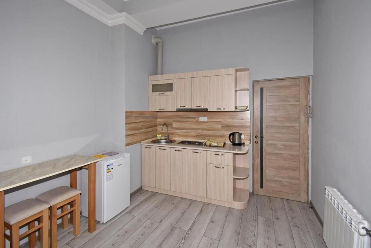Modern Apartments And Tours Ереван Экстерьер фото